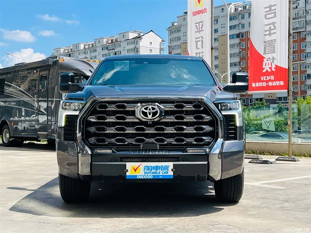 Toyota Tundra, 2023 2