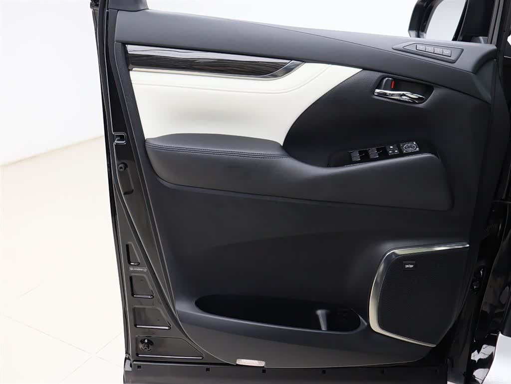 Lexus LM, 2022 все фото