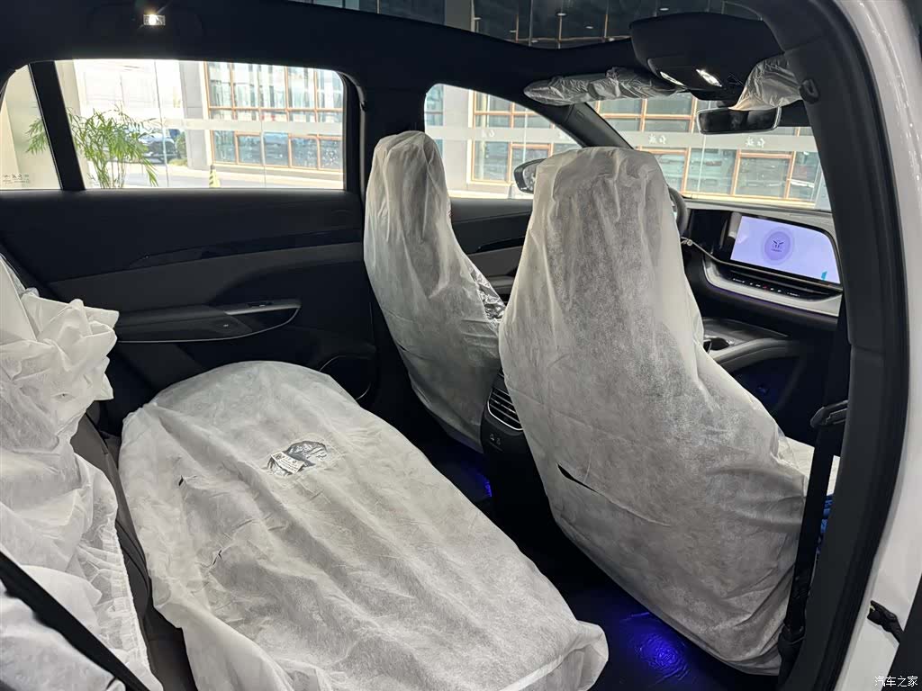 Hongqi 08, 2026 11