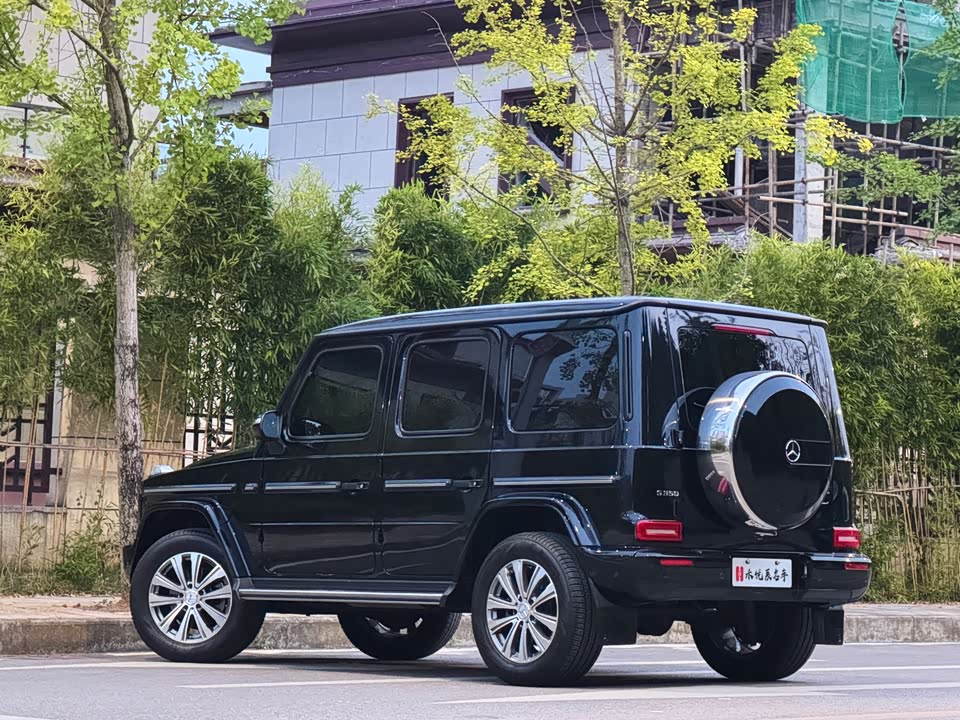 Mercedes-Benz G-class