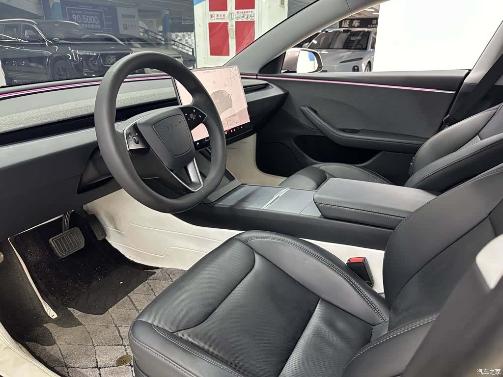 Tesla Model 3, 2023 12
