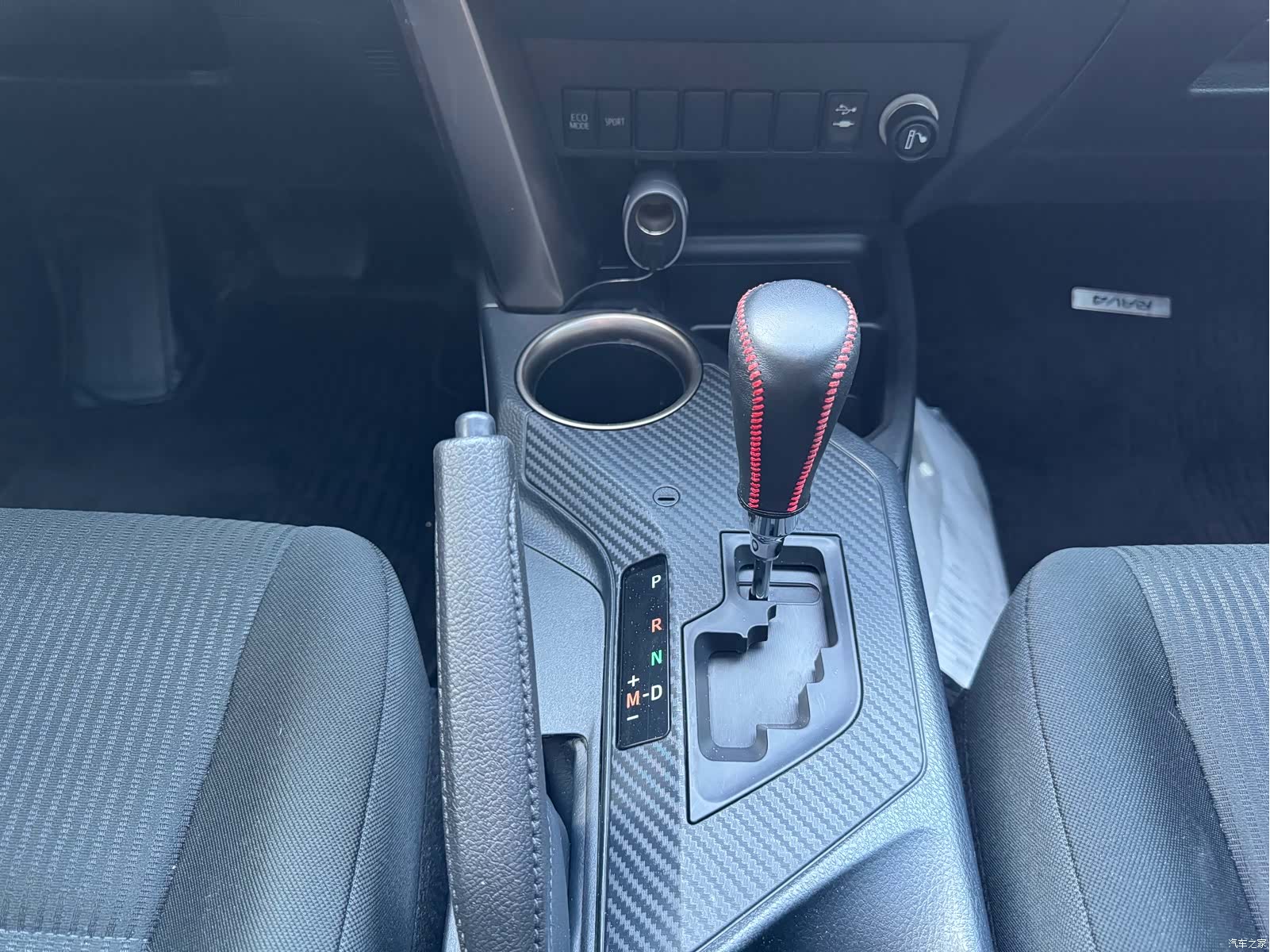 Toyota RAV4, 2016 26