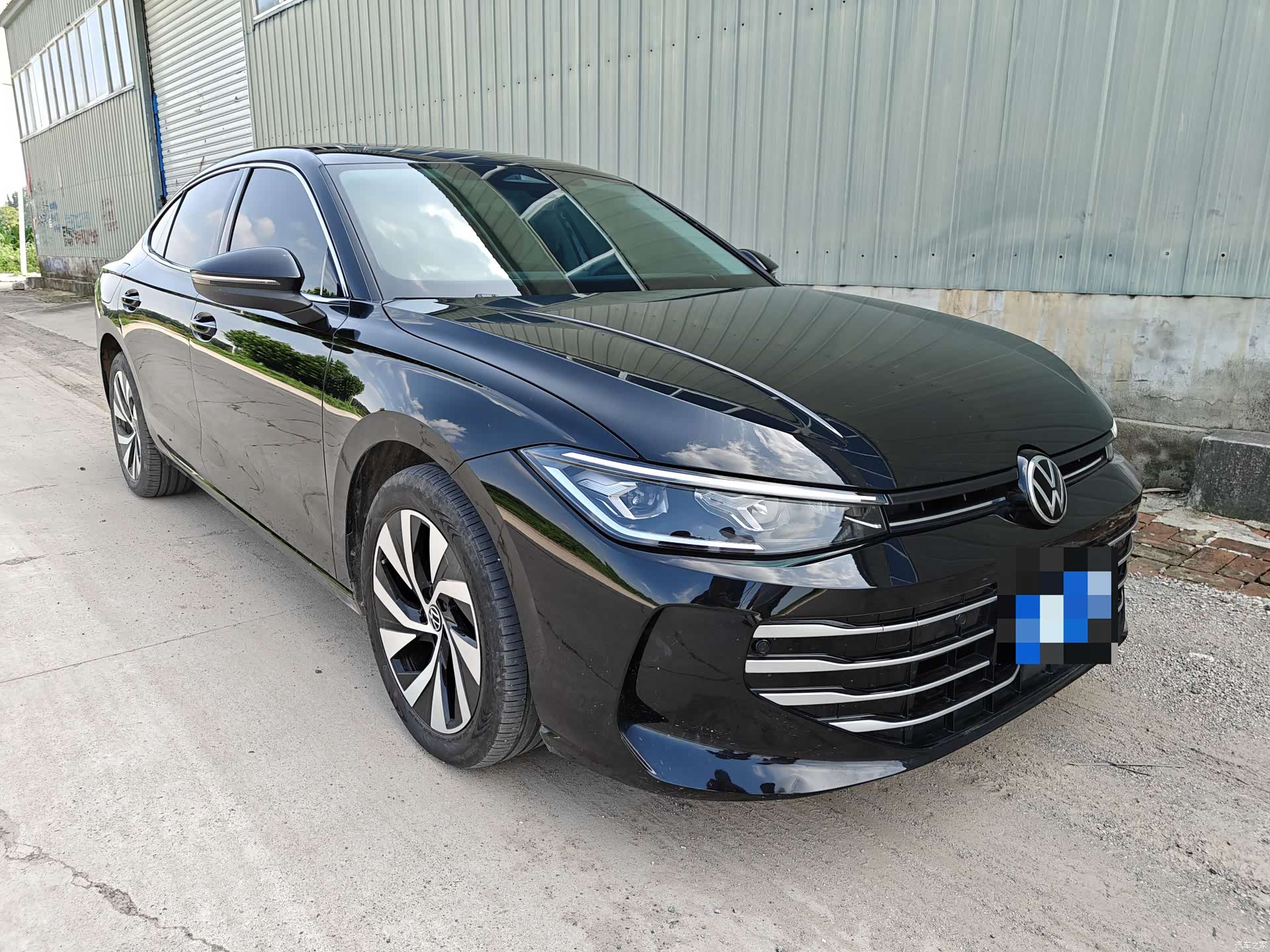 Volkswagen Passat, 2025 3