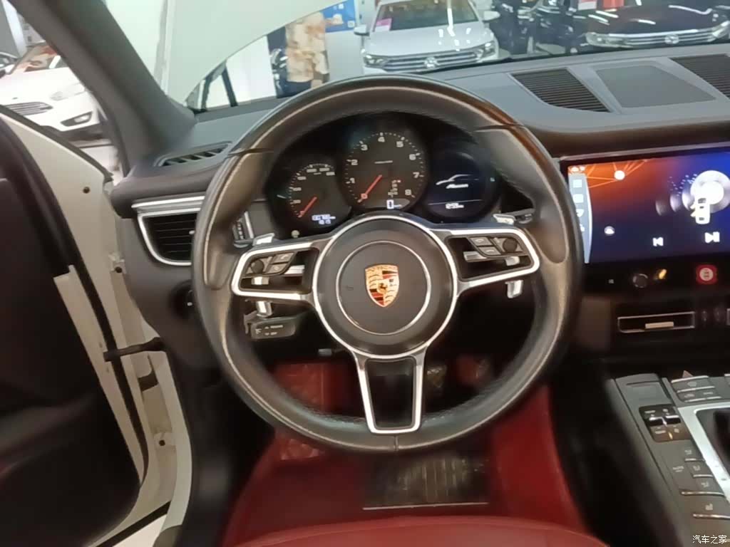 Porsche Macan, 2018 11