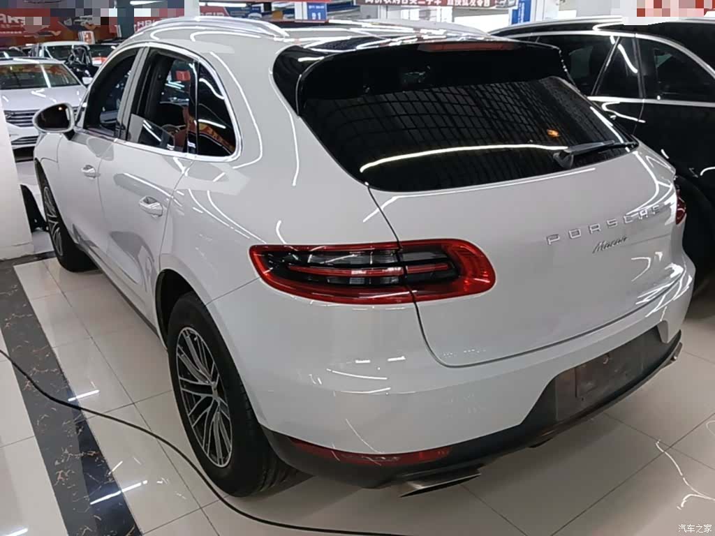 Porsche Macan, 2018 все фото