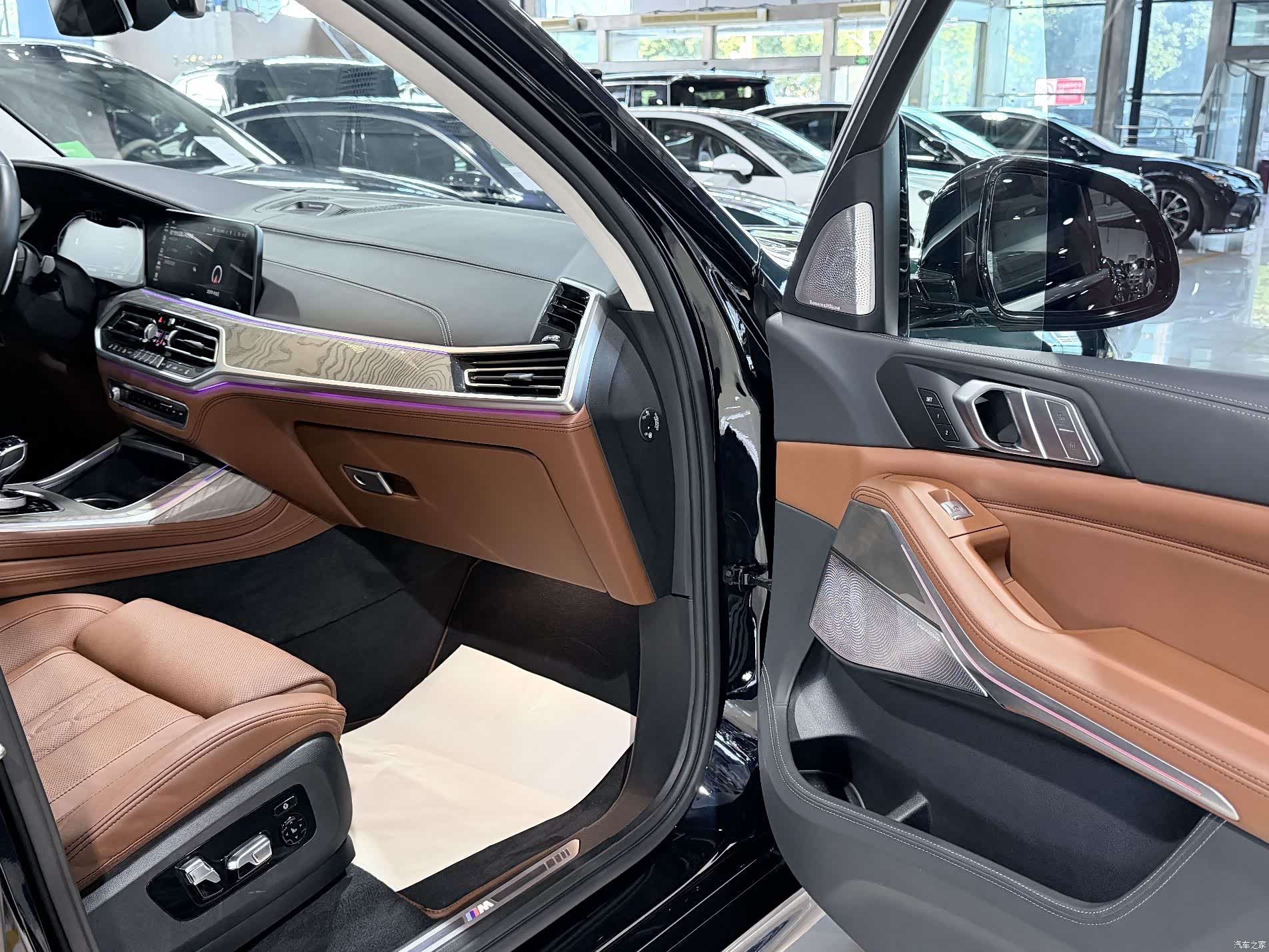 BMW X7, 2023 16