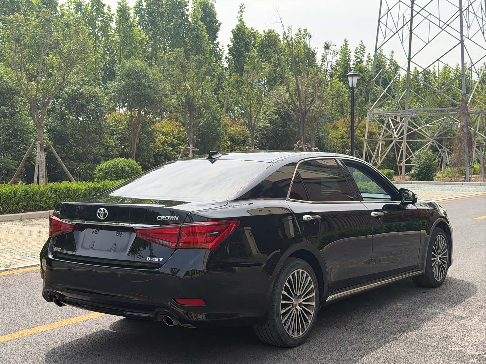 Toyota Crown, 2018 9