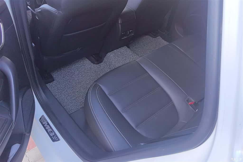MG MG6, 2018 11
