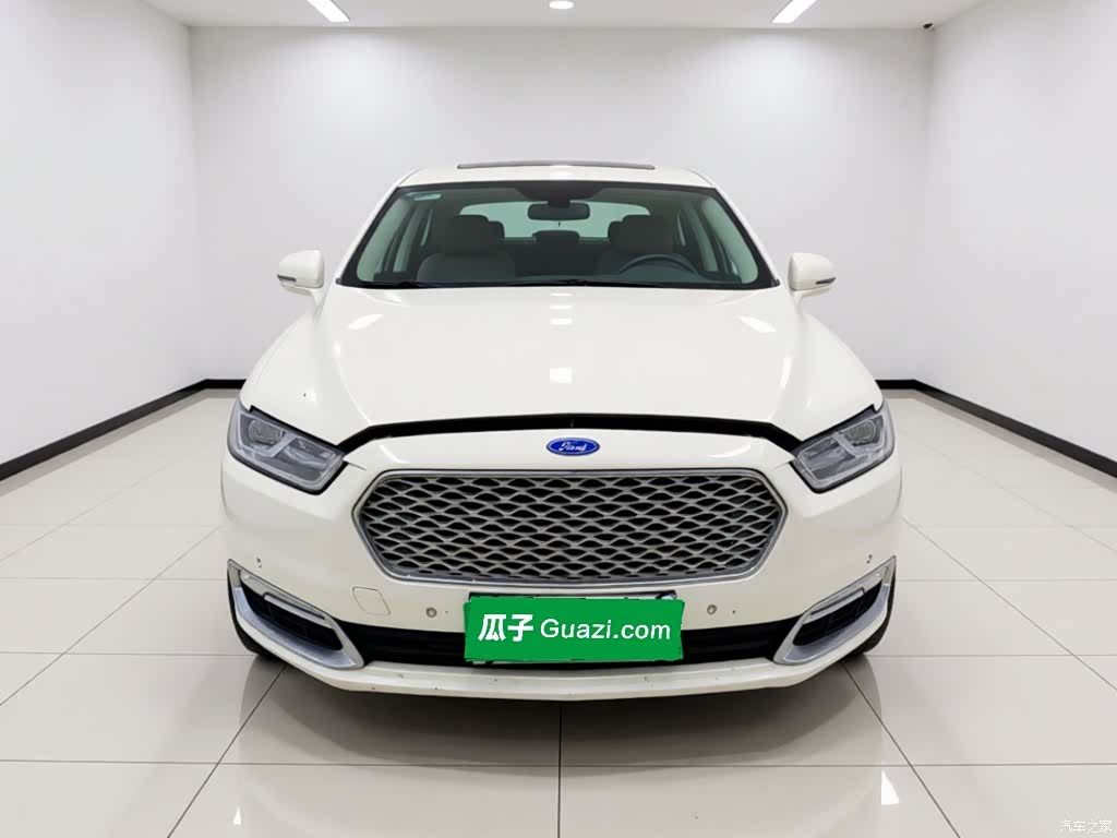 Ford Taurus, 2017 2