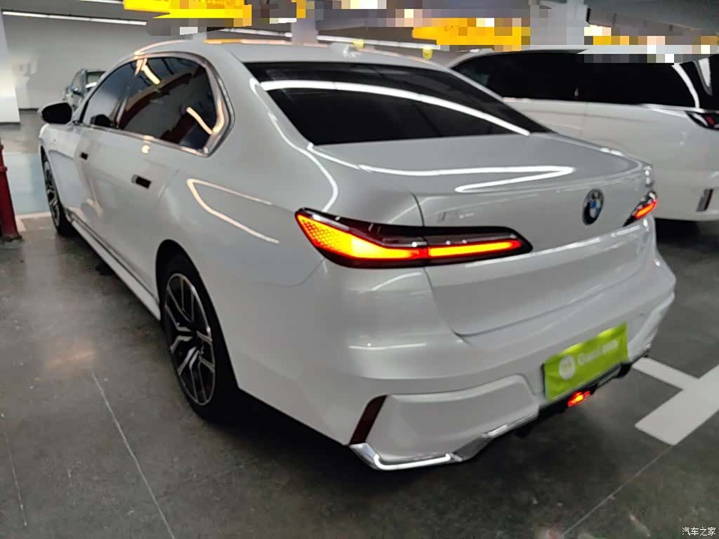 BMW i7, 2024 все фото