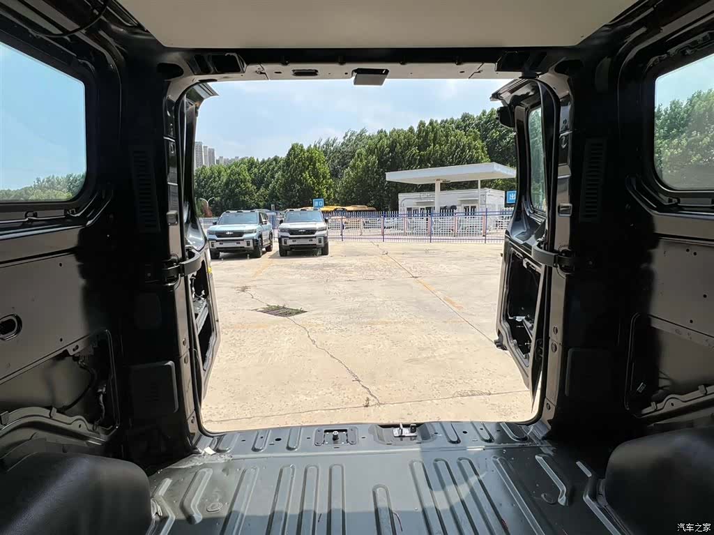 Ford T6, 2025 8