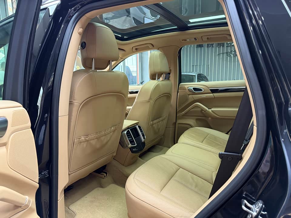 Porsche Cayenne Porsche Cayenne
