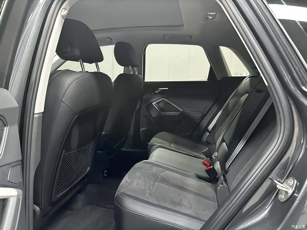 Audi Q3, 2023 9
