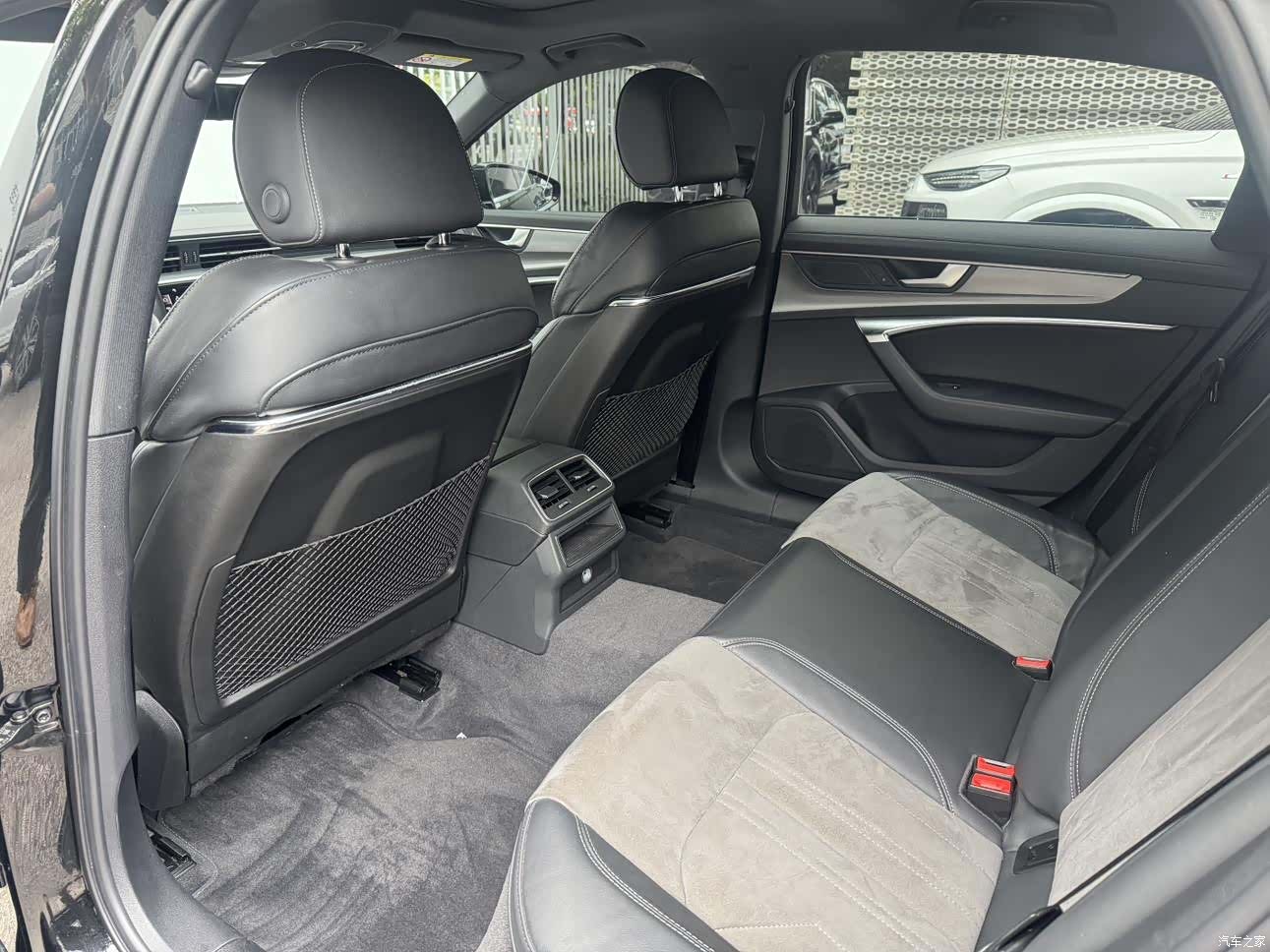 Audi A6L, 2022 19