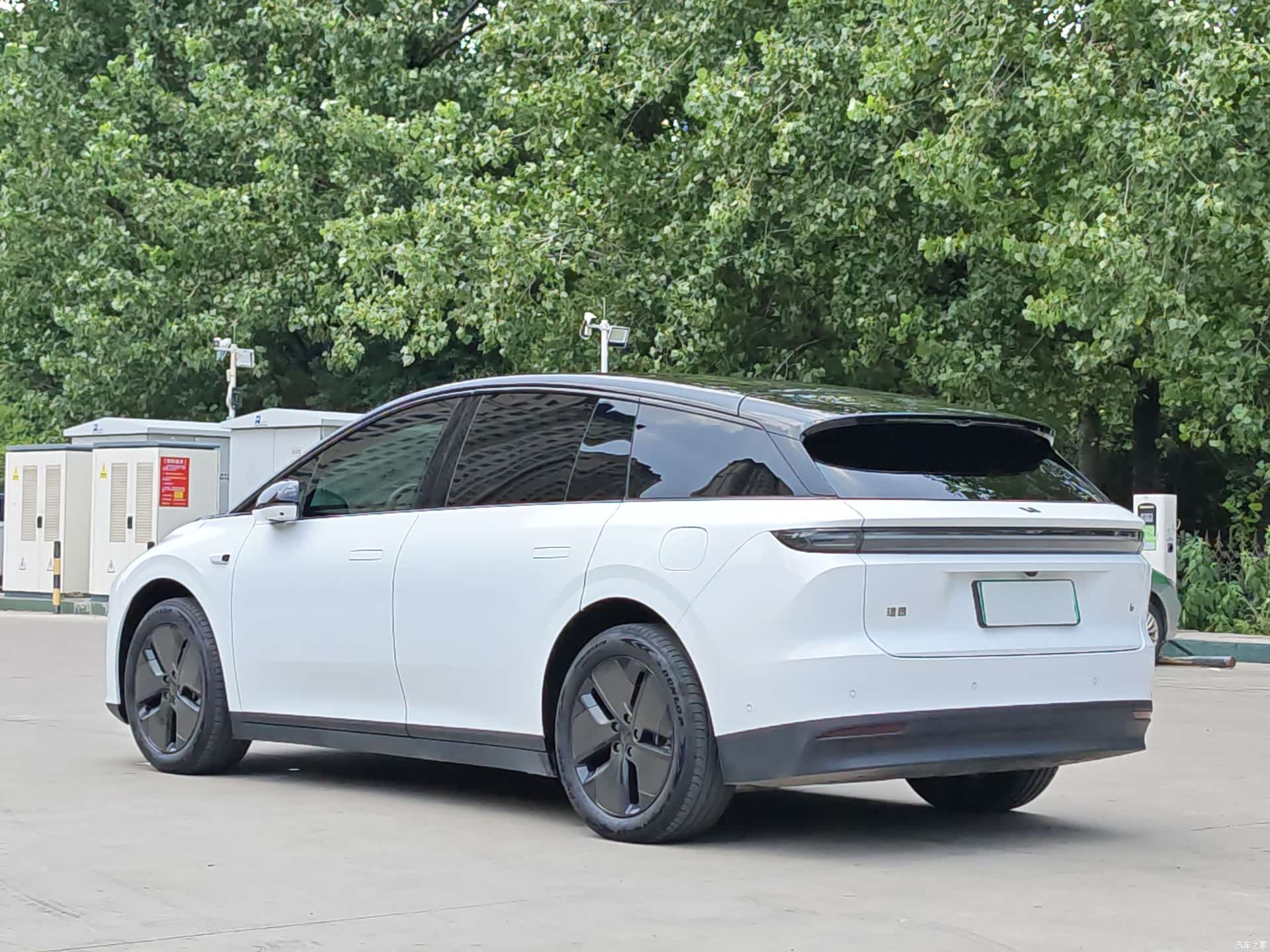 Li Auto i6, 2025 14