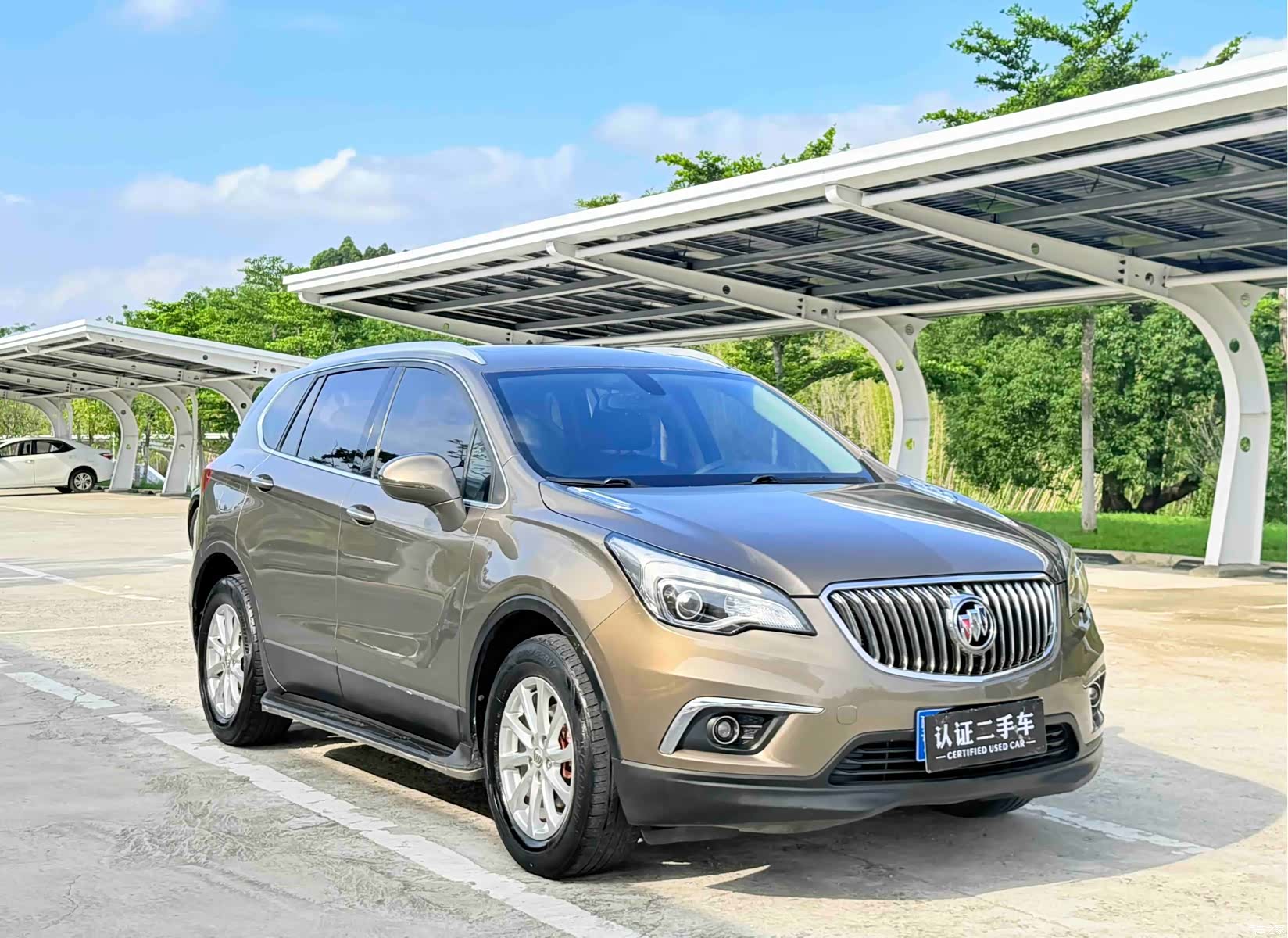 Buick Envision Plus, 2016 3