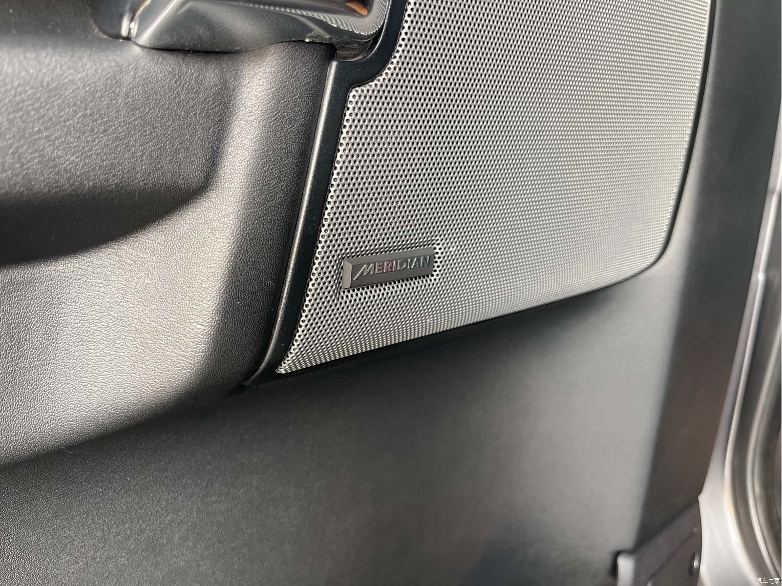 Land Rover Discovery, 2016 10