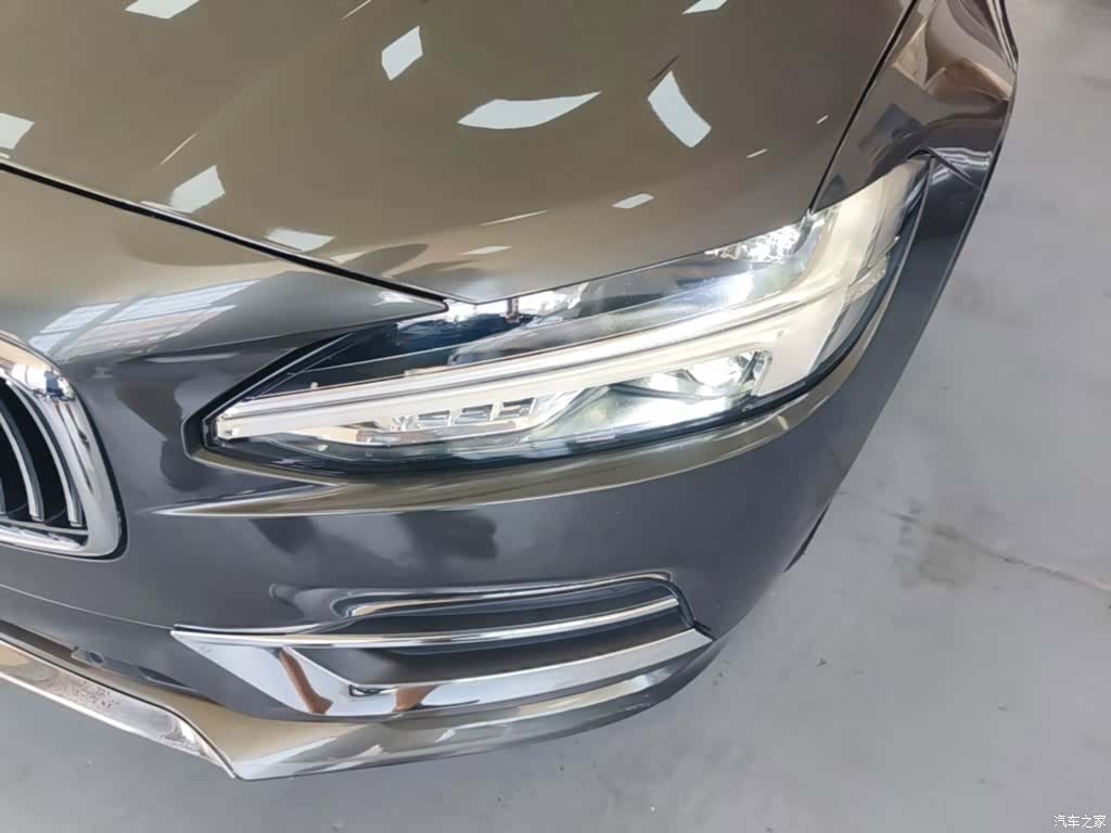 Volvo S90, 2018 24