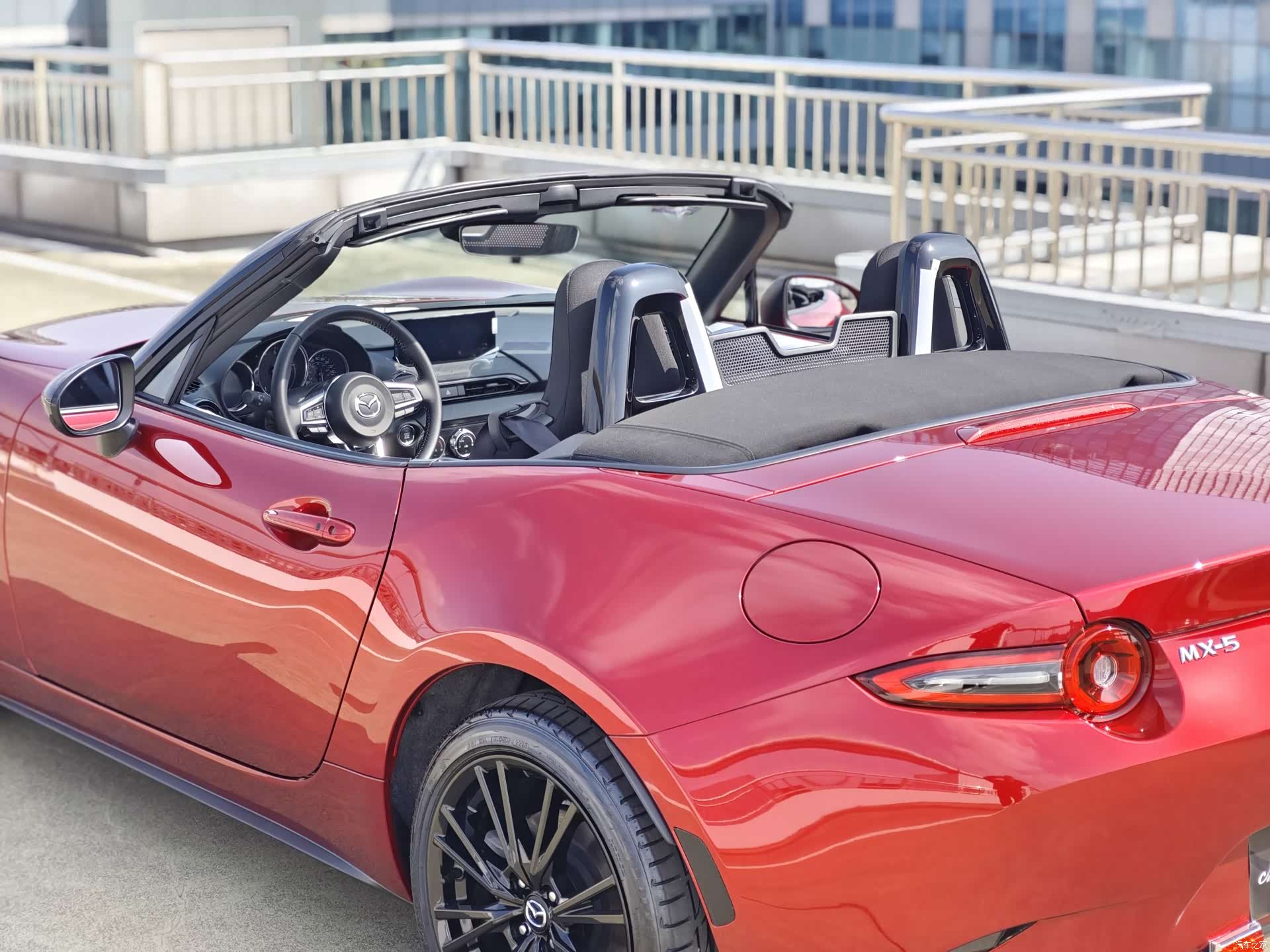Mazda MX-5, 1900 8