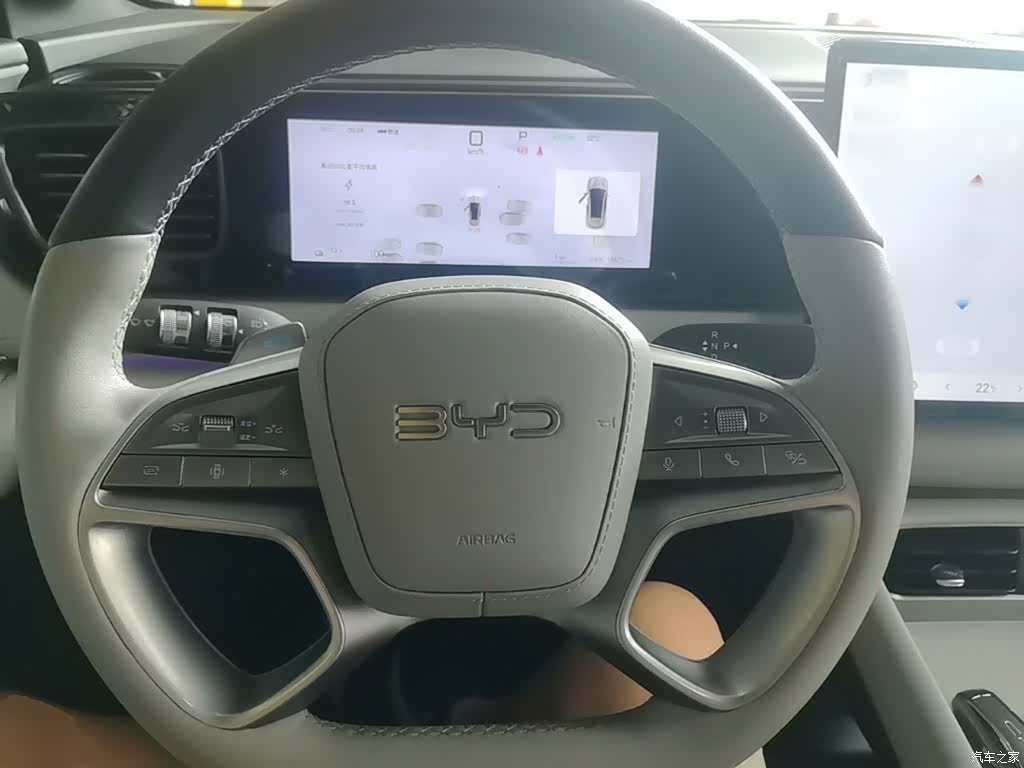 BYD HiAce, 2025 11