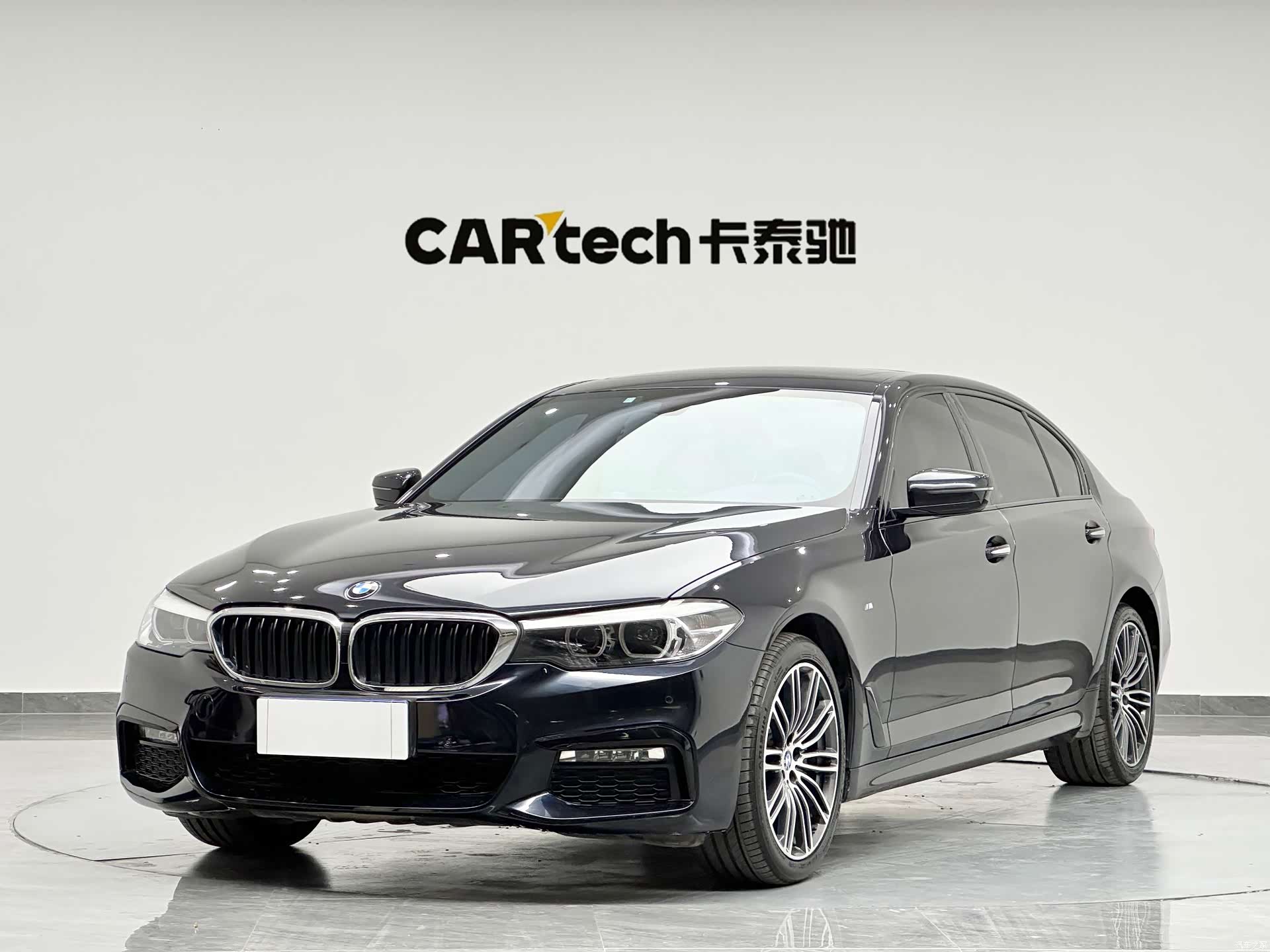 BMW 5 Series, 2018 1