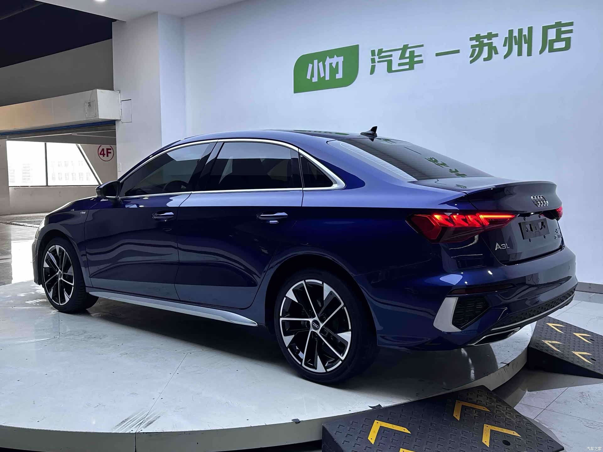 Audi A3, 2023 все фото