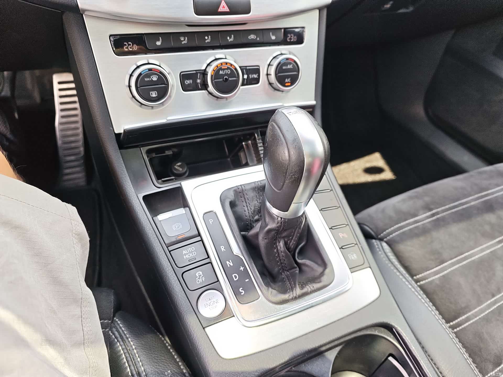 Volkswagen CC, 2014 9