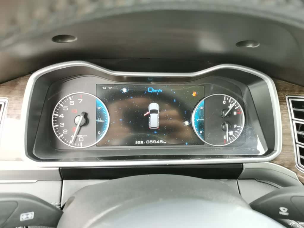 Zotye X7, 2017 6