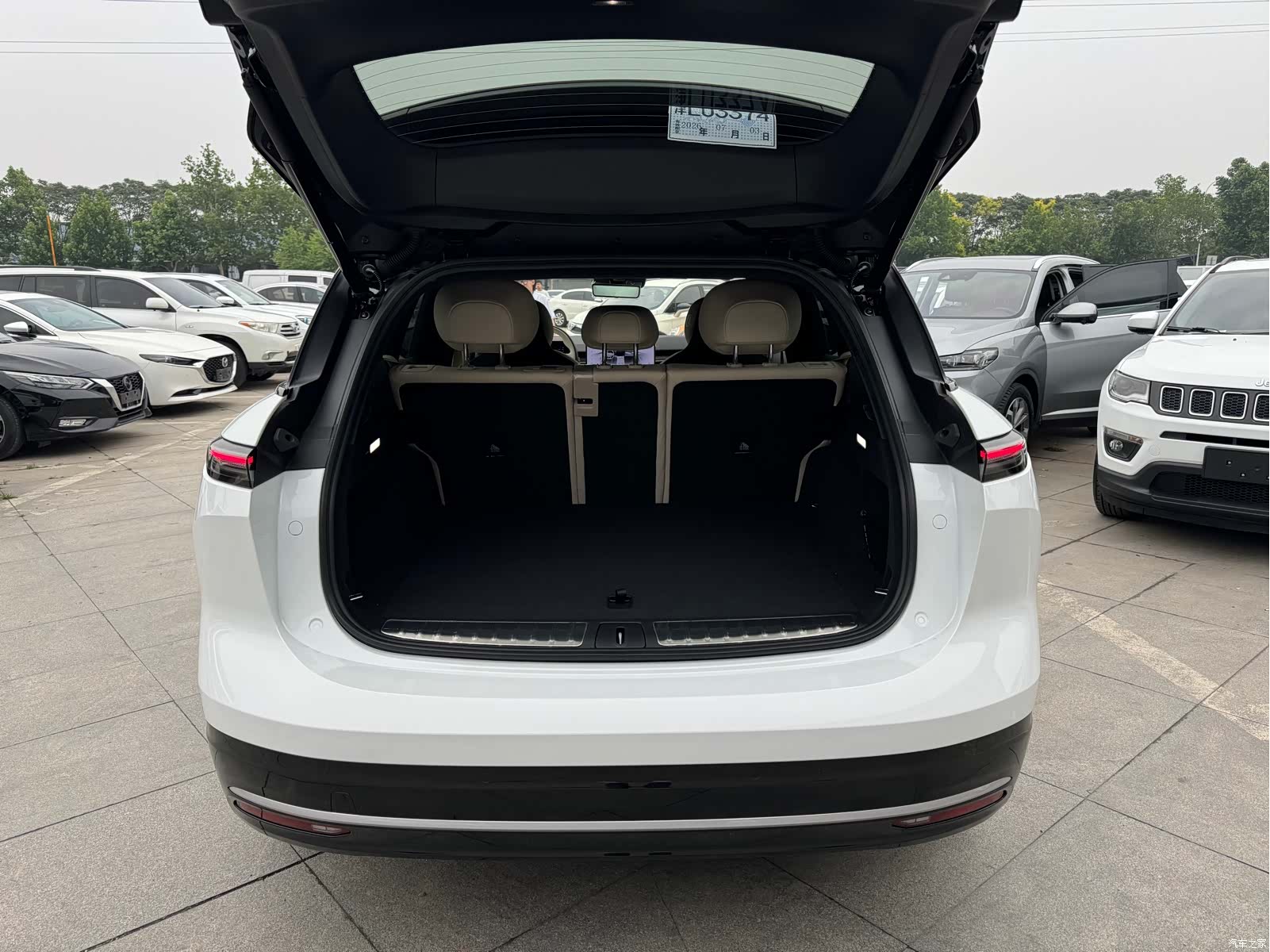 NIO ES6, 2026 11