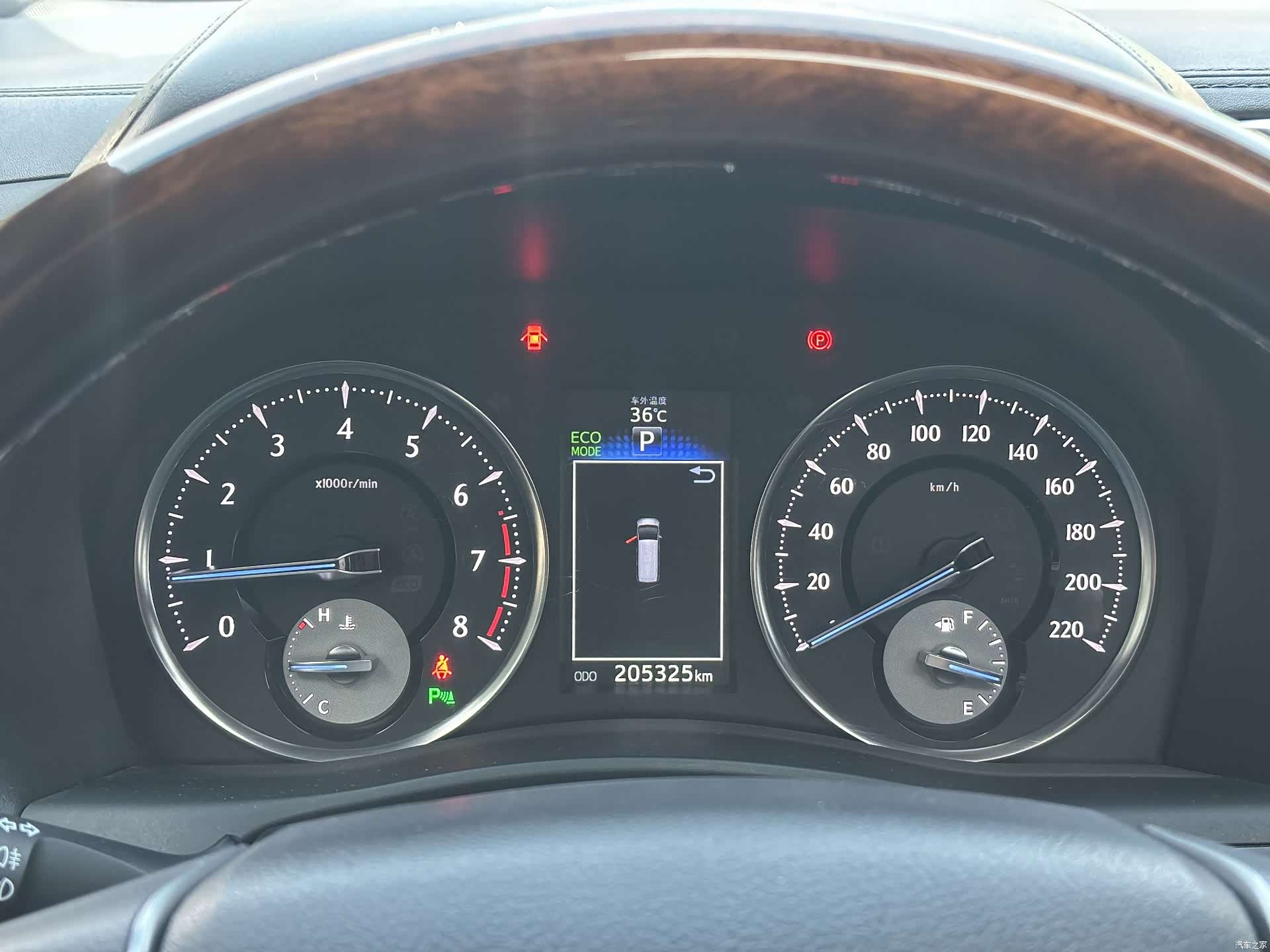 Toyota Alphard, 2017 13