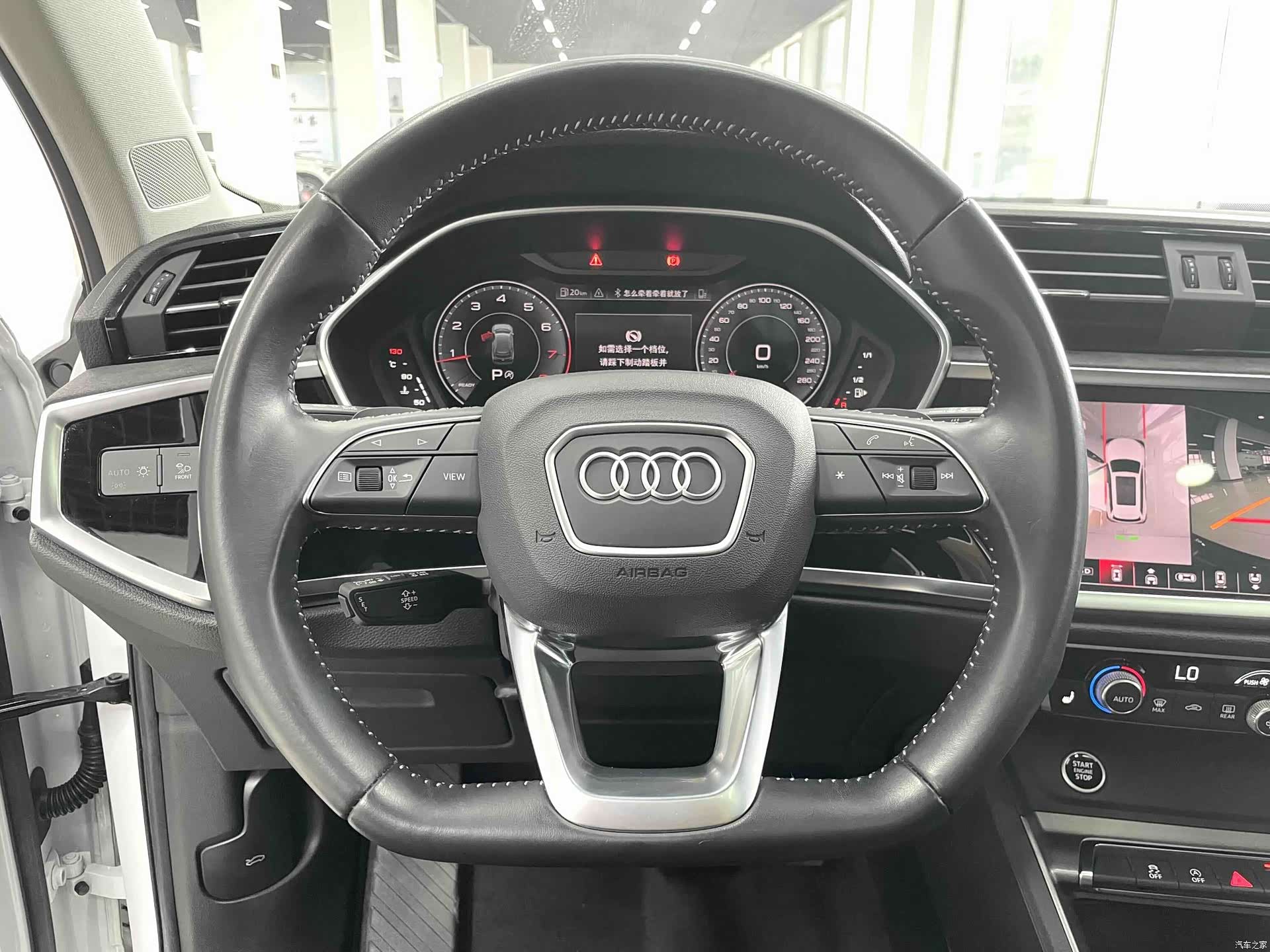 Audi Q3, 2022 8