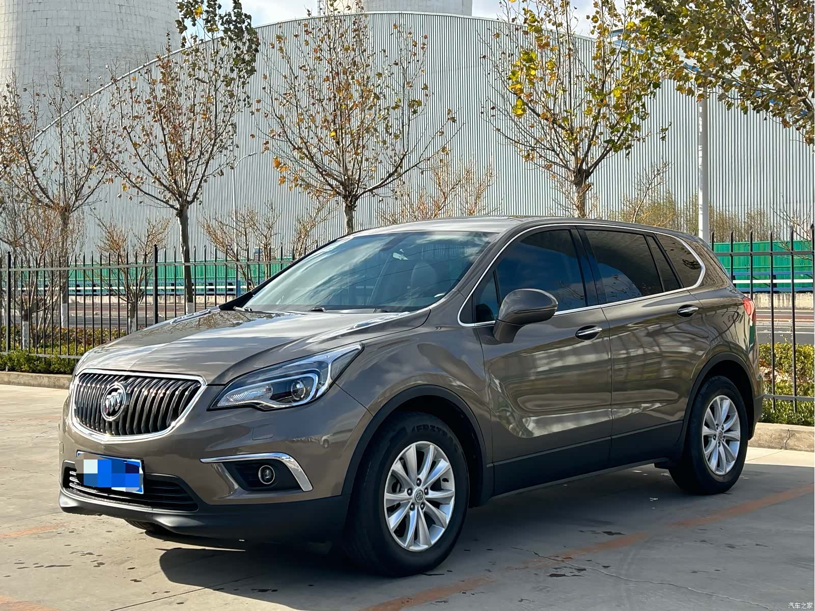 Buick Envision Plus, 2017 1