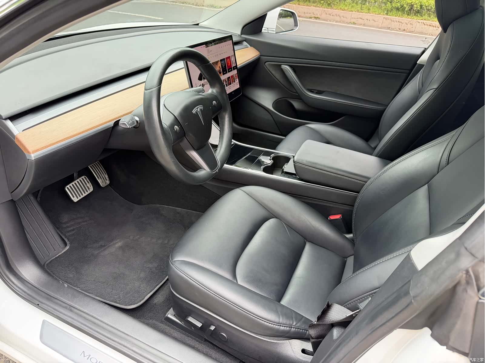 Tesla Model 3, 2019 8