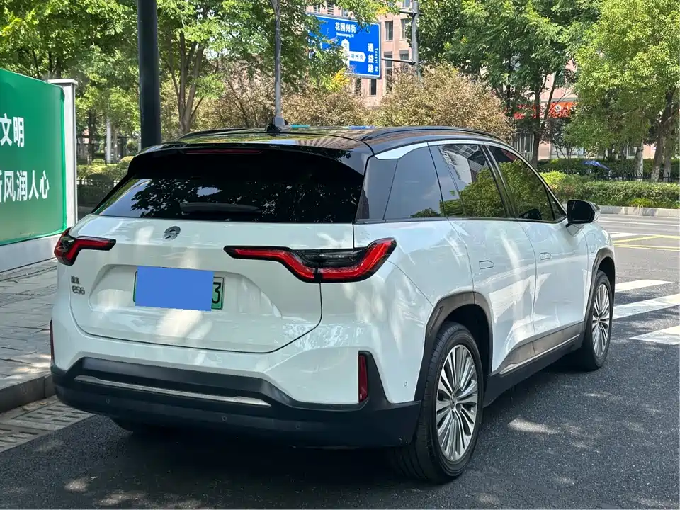 NIO ES6