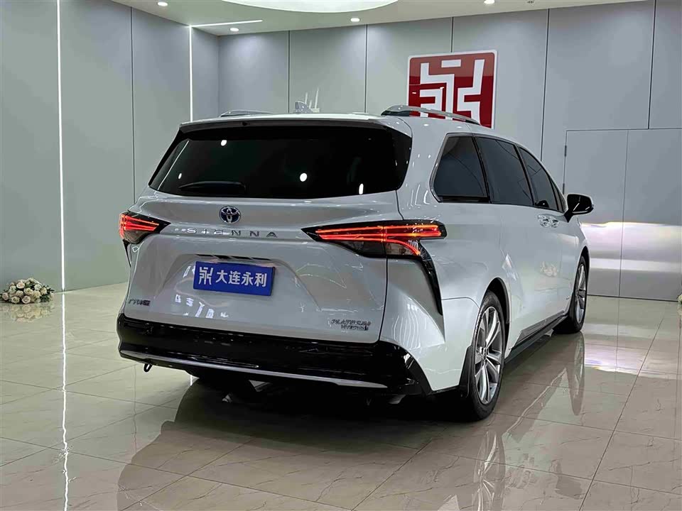 Toyota SIENNA