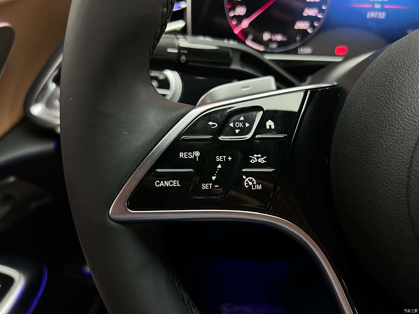 Mercedes-Benz E-Class, 2025 22