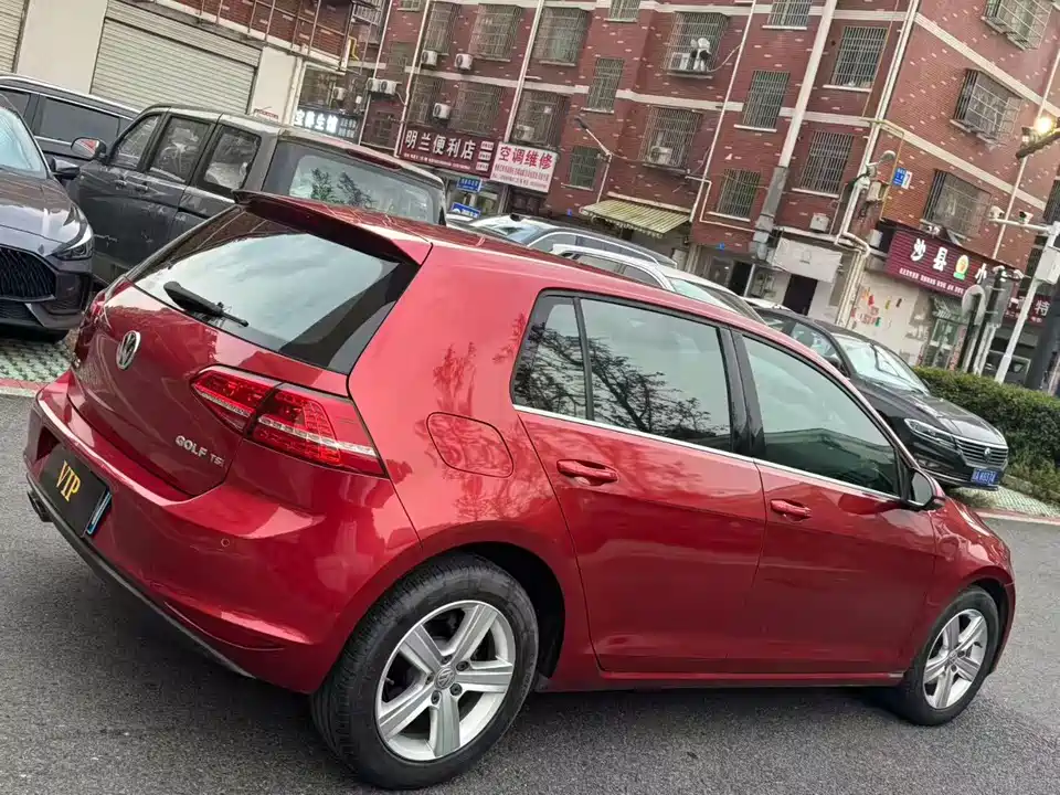 Volkswagen golf