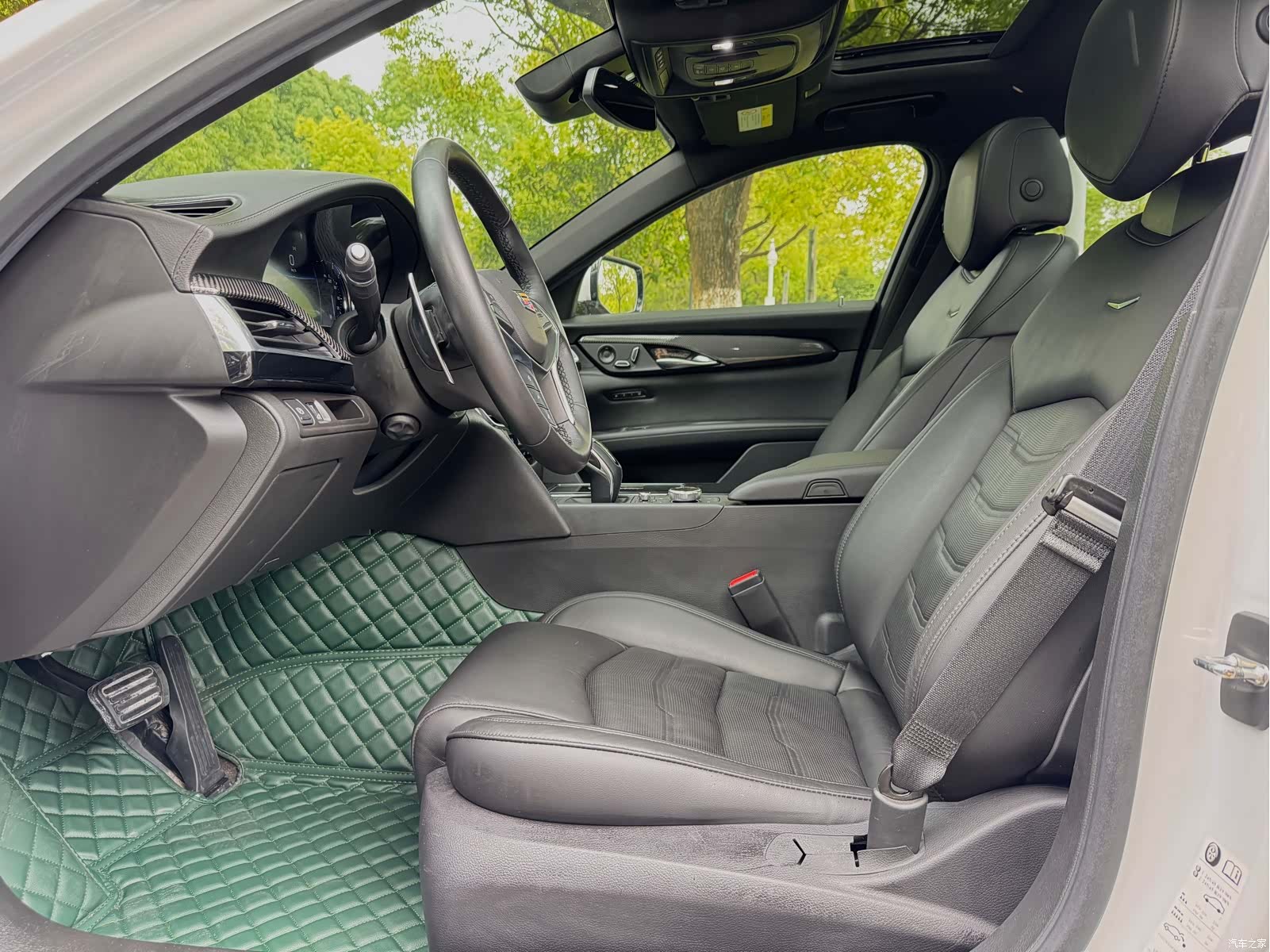Cadillac CT6, 2019 все фото