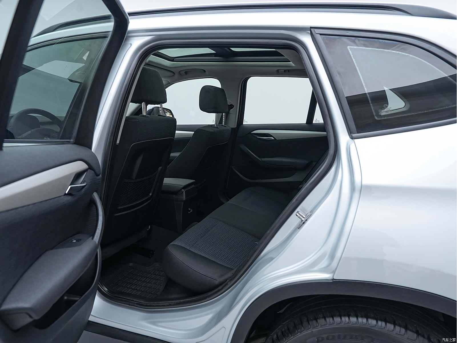 BMW X1, 2013 12