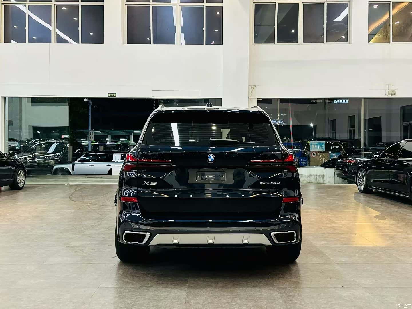 BMW X5, 2024 все фото