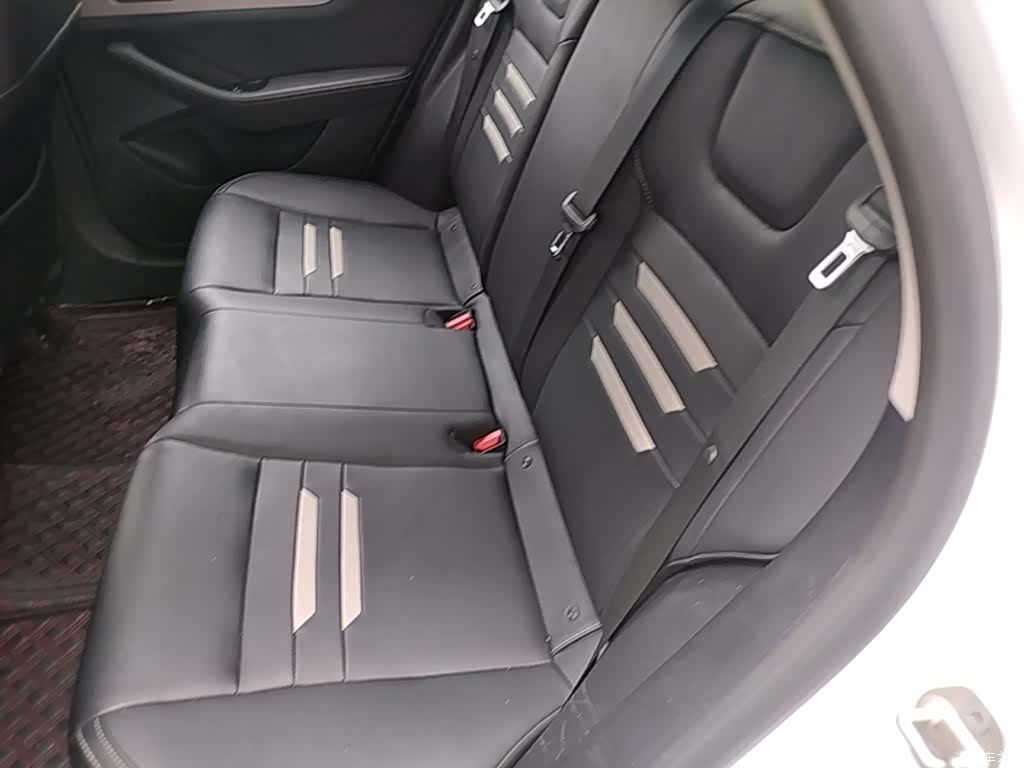 BYD Qin, 2021 13