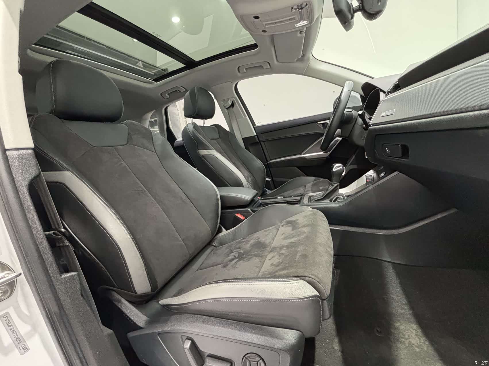 Audi Q3, 2022 18