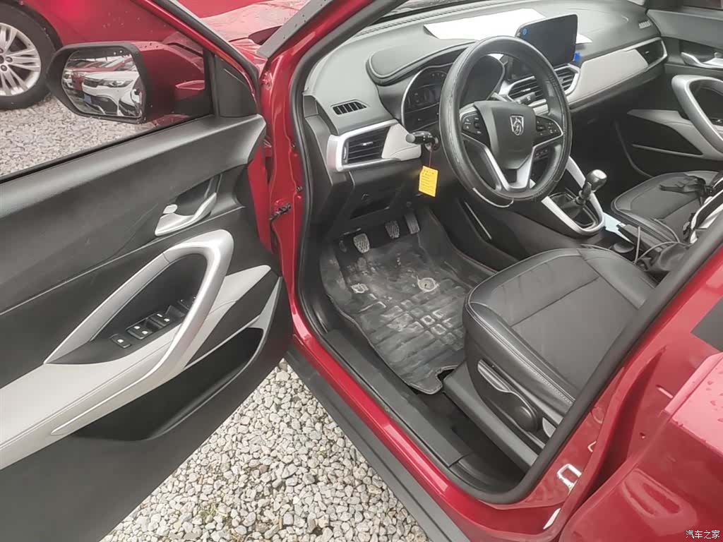 Wuling 510, 2017 16