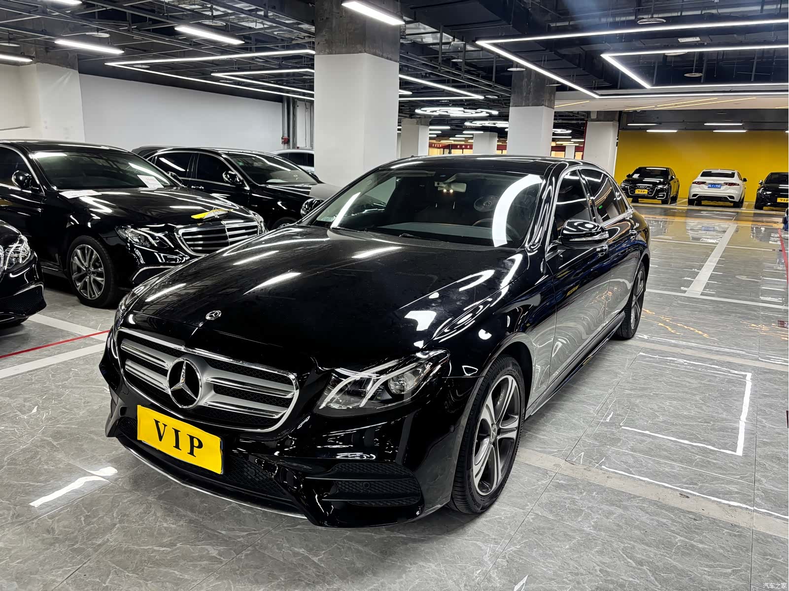 Mercedes-Benz E-Class, 2017 1