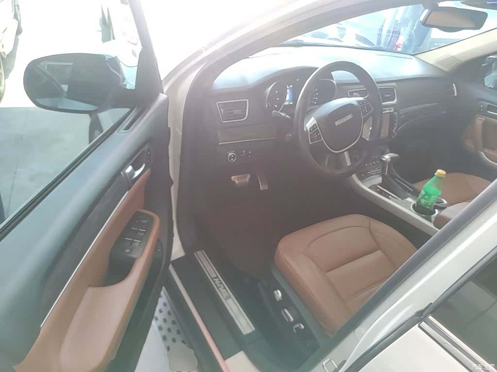 Haval H8, 2017 16