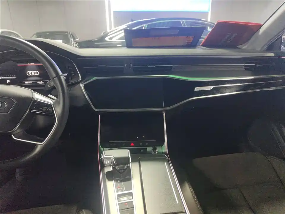 Audi A7L Audi A7L