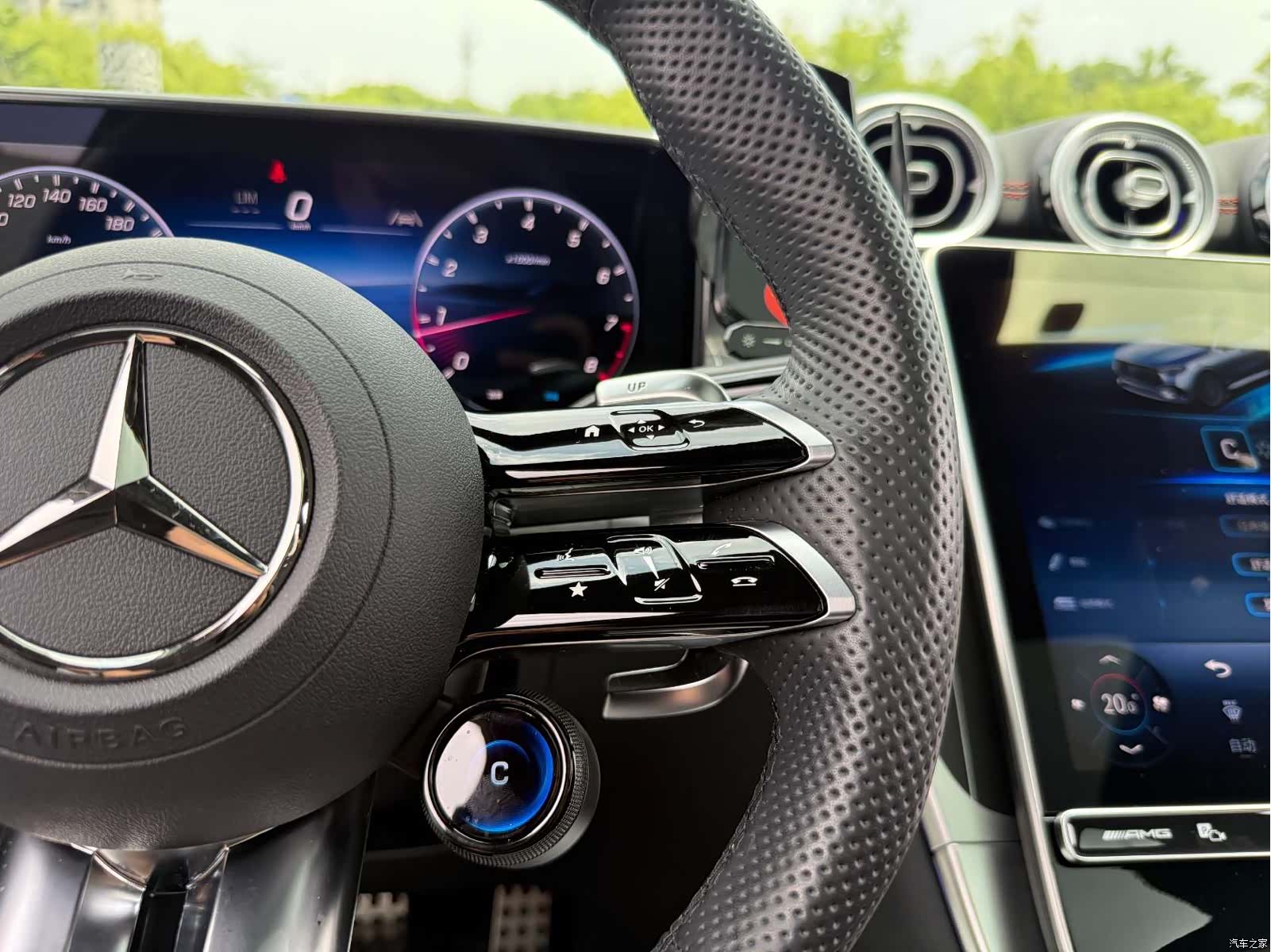 Mercedes-Benz GLC, 2025 22