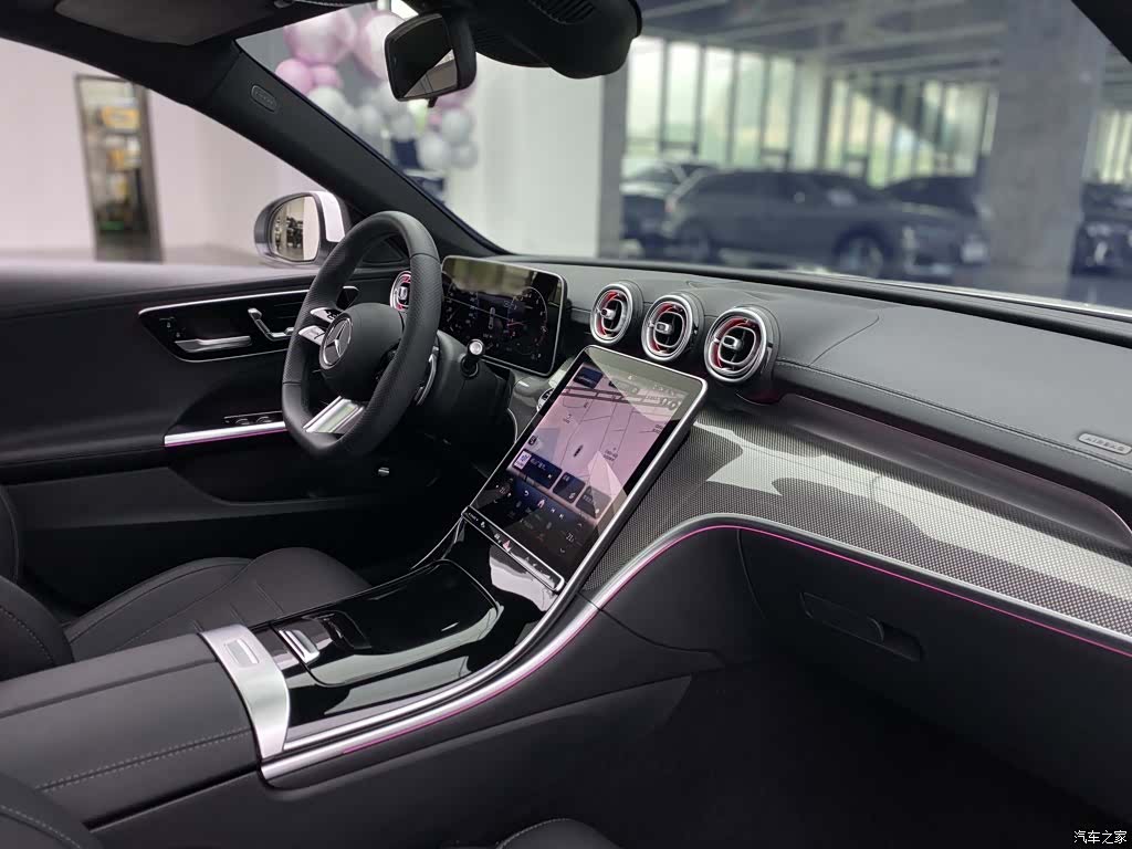 Mercedes-Benz C-Class, 2024 8