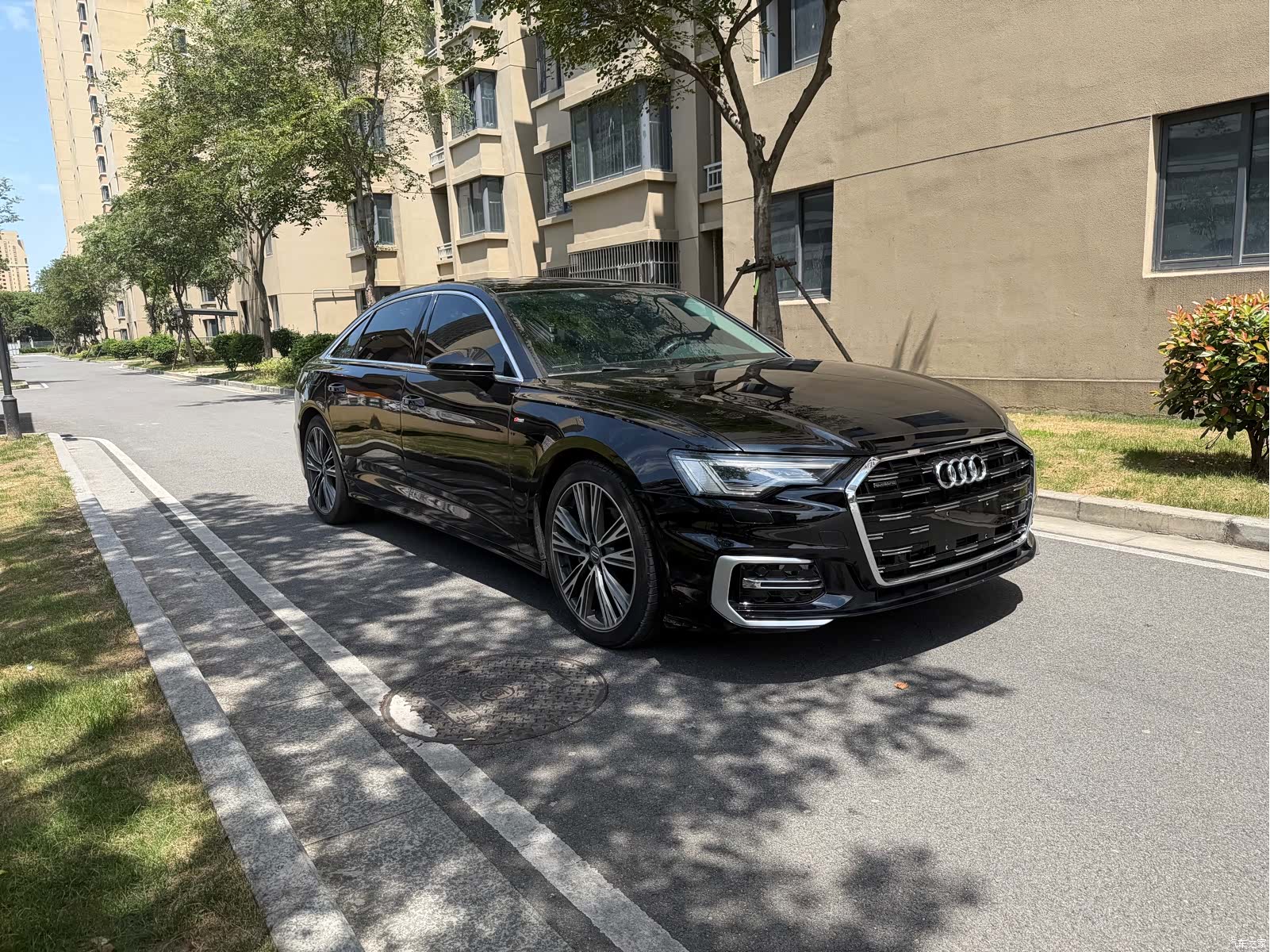Audi A6L, 2021 3
