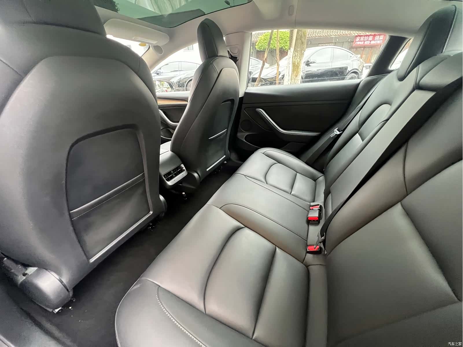 Tesla Model 3, 2021 4